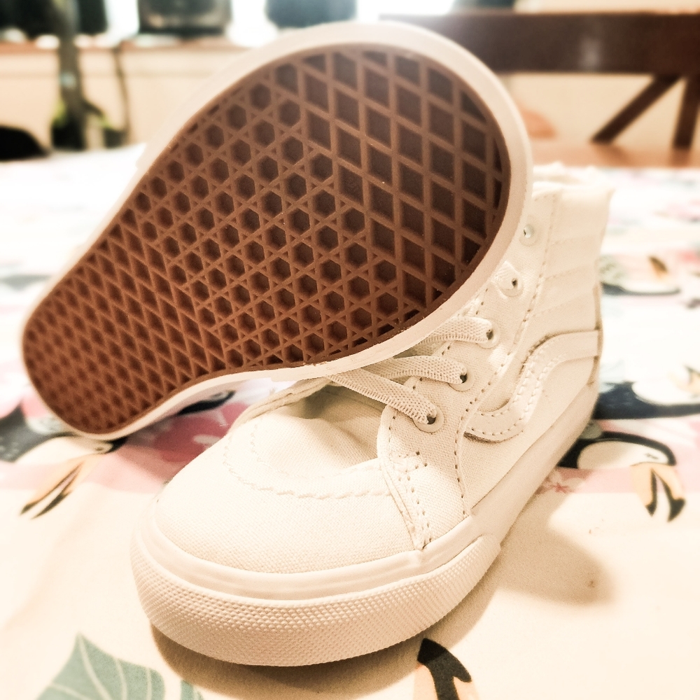 Solid White Vans Size 10 US (Toddler)